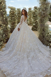 Beautiful A-line V-neck Lace Appliques Tulle Wedding Dress With Long Sleeves